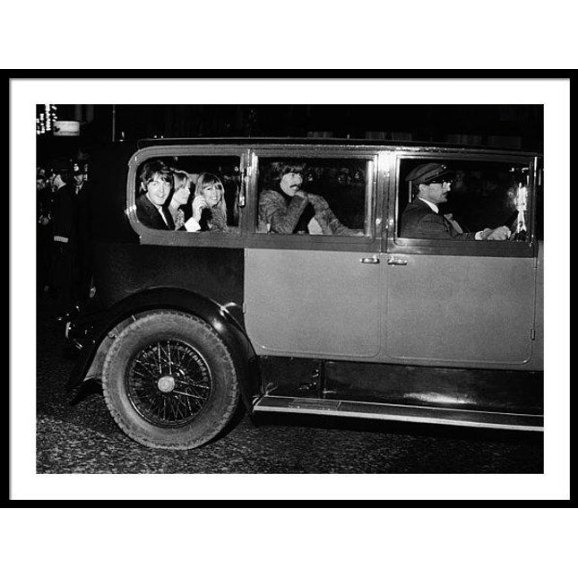 the-beatles-paul-mccartney-and-george-harrison
