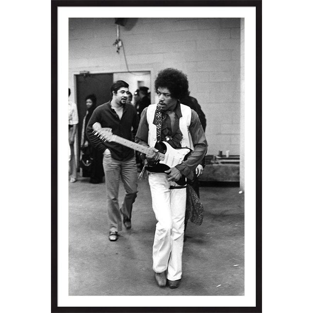new-york-january-28-jimi-hendrix-approaches-the-stage-at-madison-square-garden-on-january-28-1970-in-new-york-city-new-york