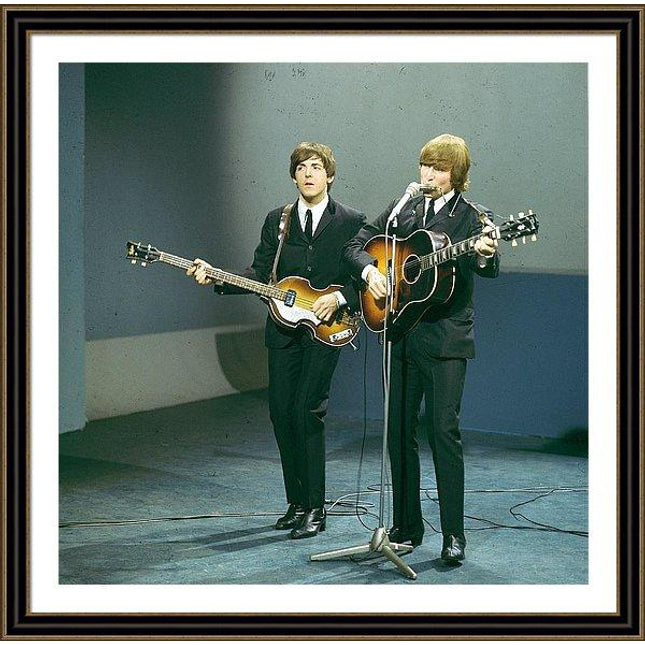 photo-of-john-lennon-and-paul-mccartney
