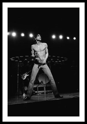 iggy-pop-performs-live-framed-print