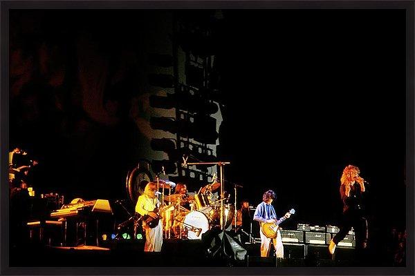 photo-of-led-zeppelin-1-framed-print