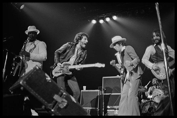 bruce-springsteen-live-in-new-jersey-1-framed-print