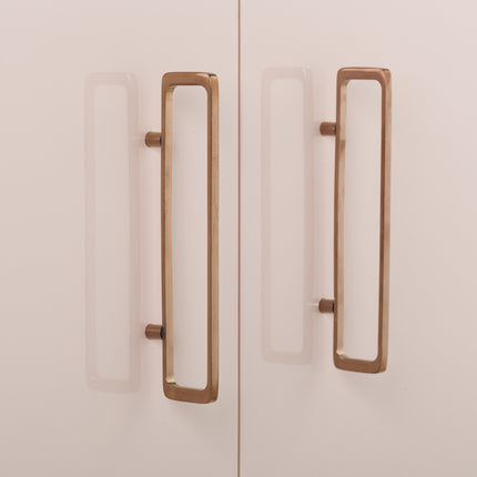 lee-chest-dusty-pink-lacquer