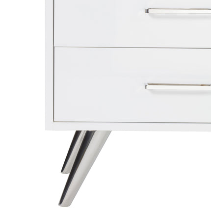 lee-chest-snow-lacquer