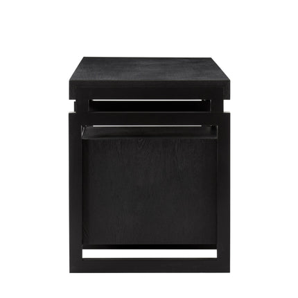 kourtney-office-desk