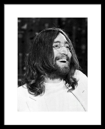 john-lennon-in-1969-in-london