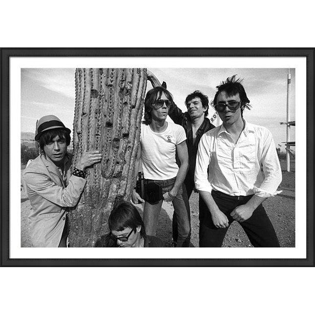 photo-of-brian-james-and-iggy-pop-framed-print