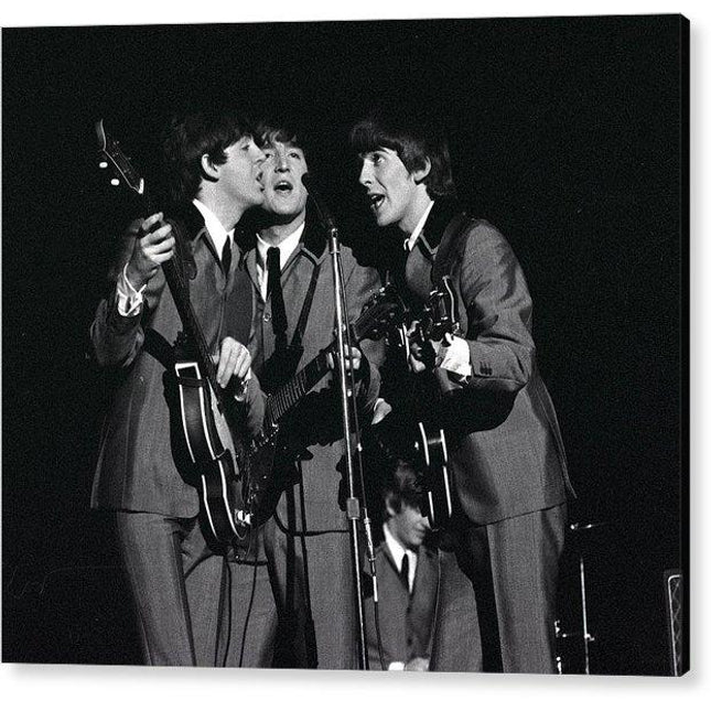 the-beatles-1964-us-tour-l-r-paul-mccartney-john-lennon-and-george-harrison